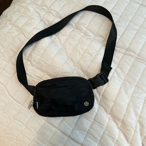 Lululemon belt bag